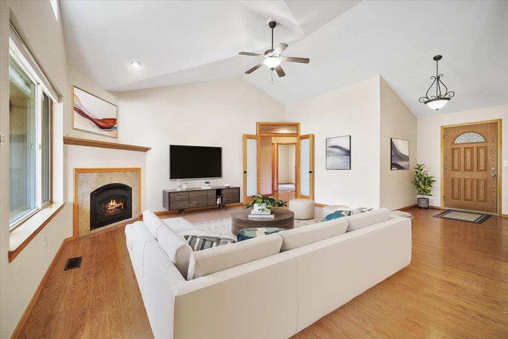 497 E Stutler Rd - Photo 4