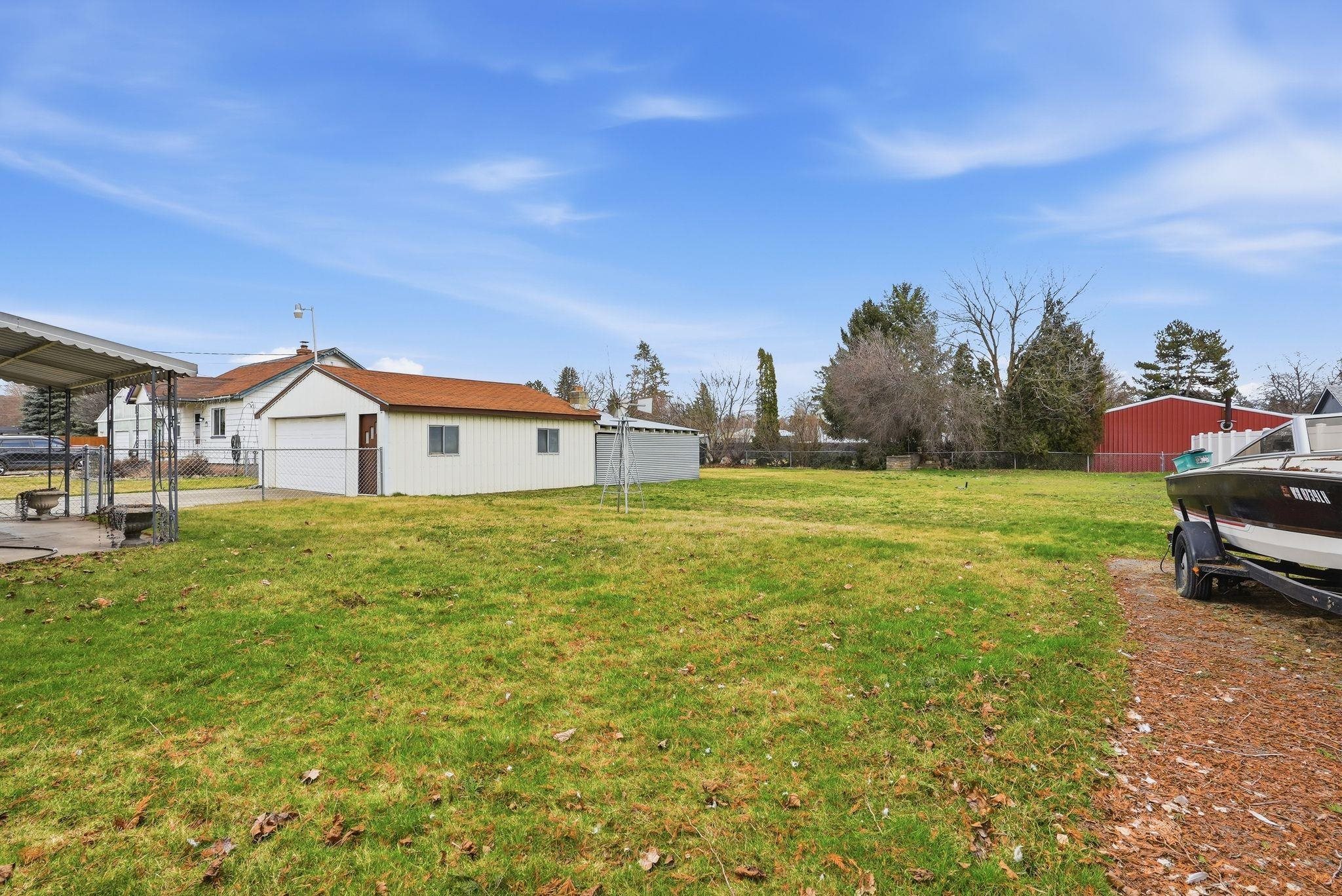 2520 N Bradley Rd - Photo 22