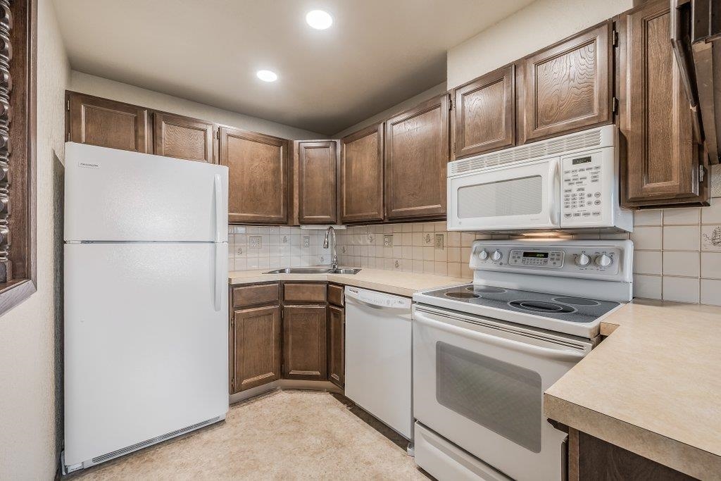 5205 N Argonne Ln - Photo 10
