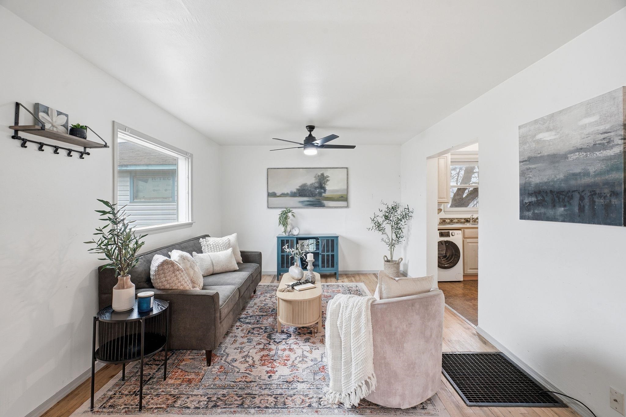 1602 E Central Ave - Photo 3