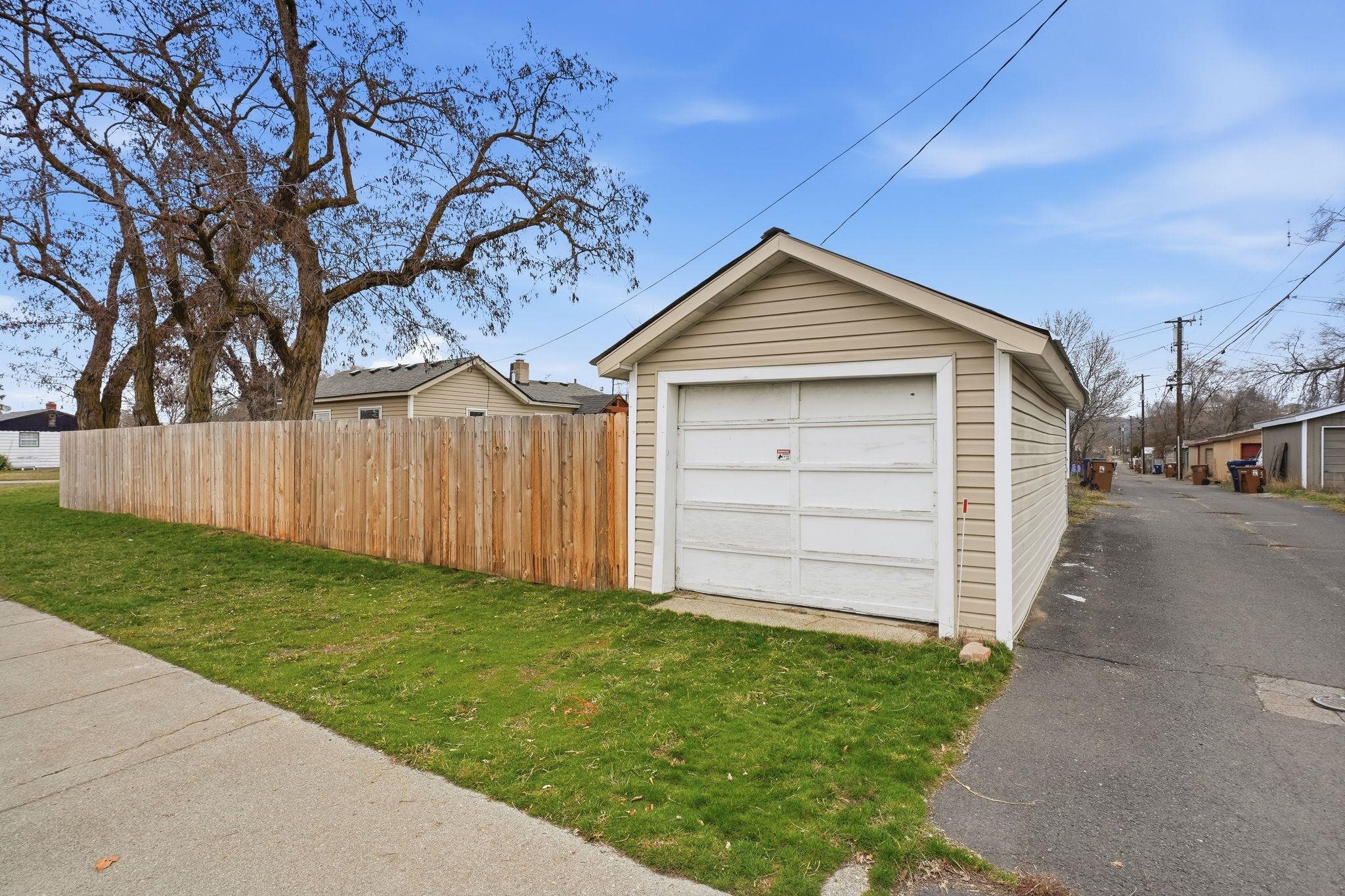 1602 E Central Ave - Photo 23