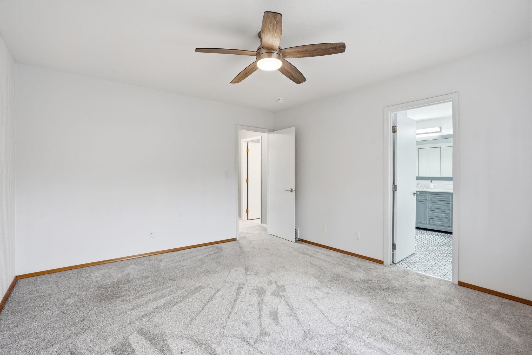 15718 E 21st Ct - Photo 26