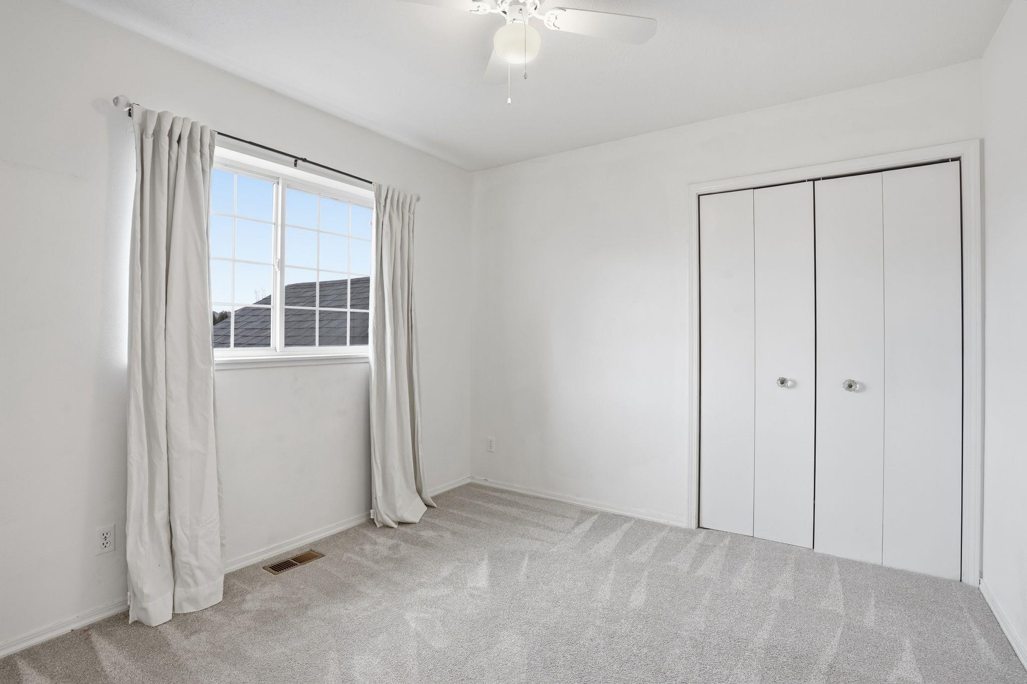 15718 E 21st Ct - Photo 34