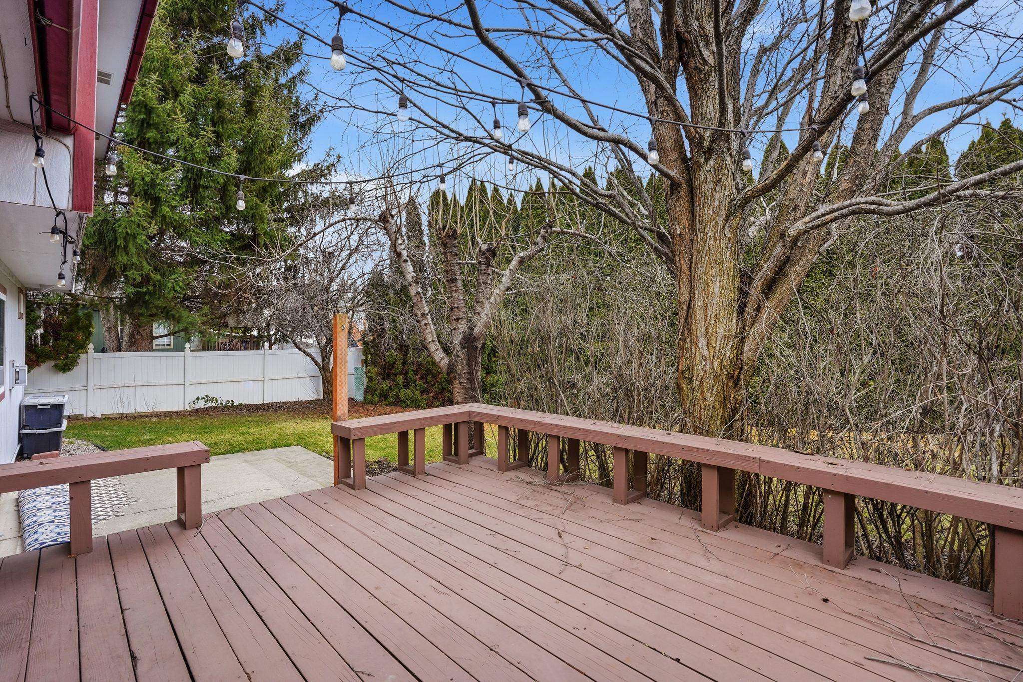 15718 E 21st Ct - Photo 38