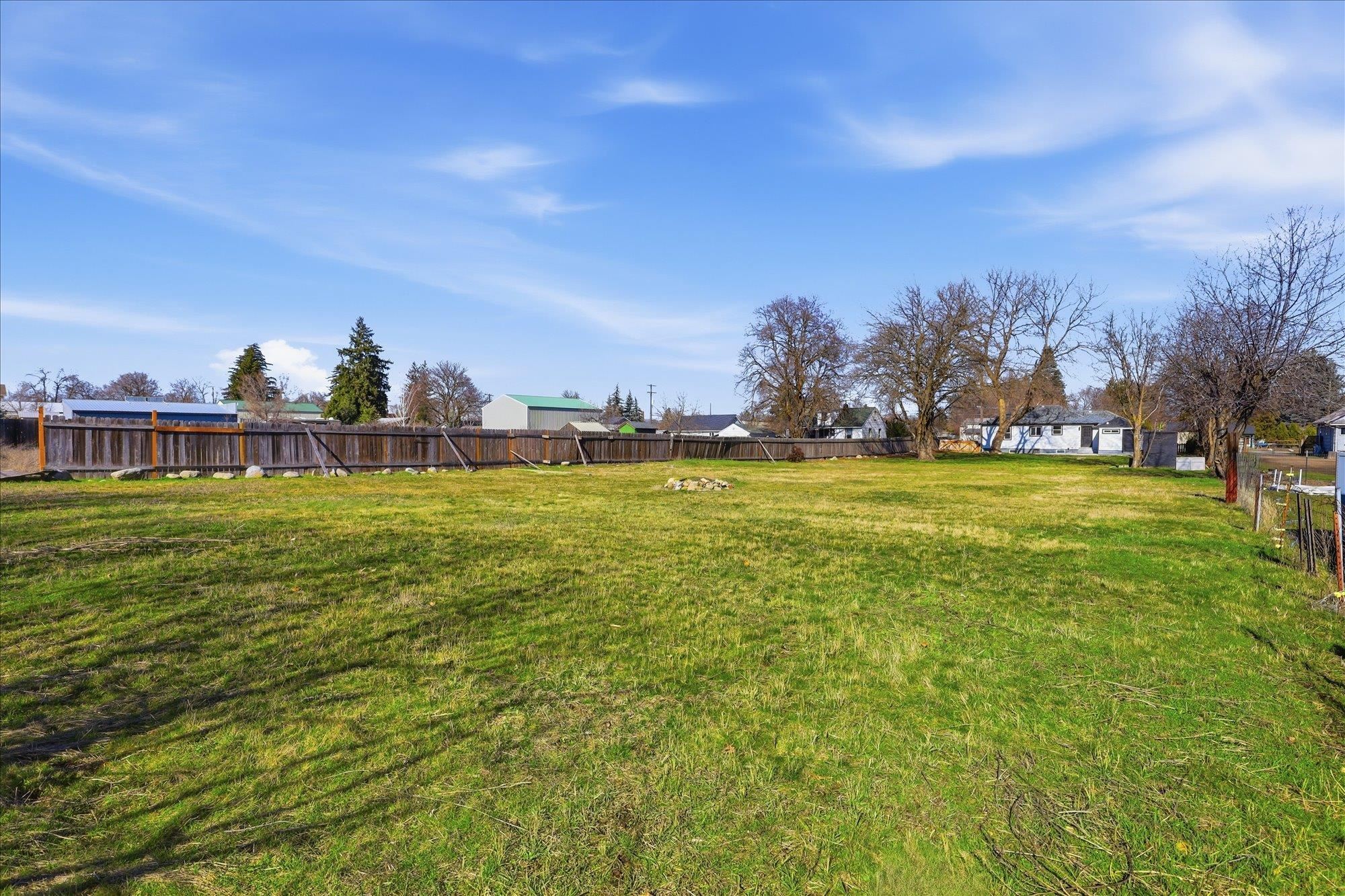 9816 E Broadway Ave - Photo 27