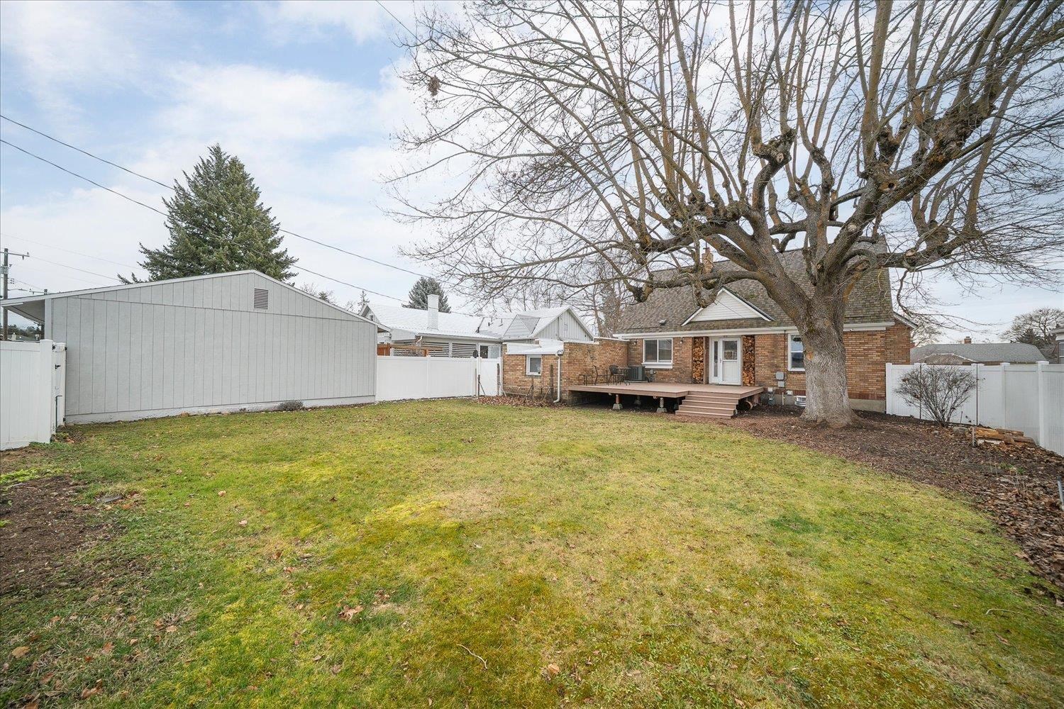 2810 W Fairview Ave - Photo 35