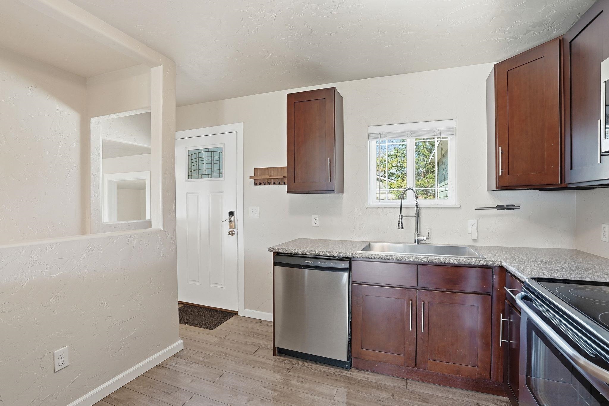 1328 W Gordon Ave - Photo 15