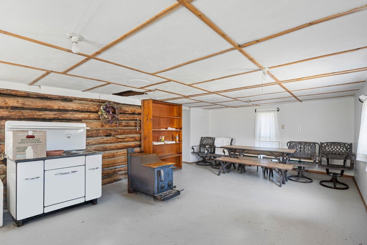 1114 N Stohr Rd - Photo 42