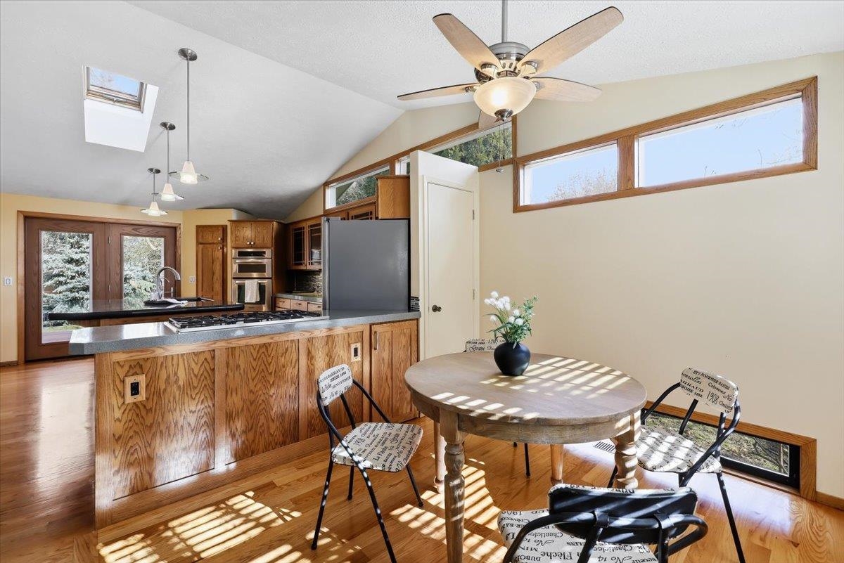 5320 W Woodview Ct - Photo 12