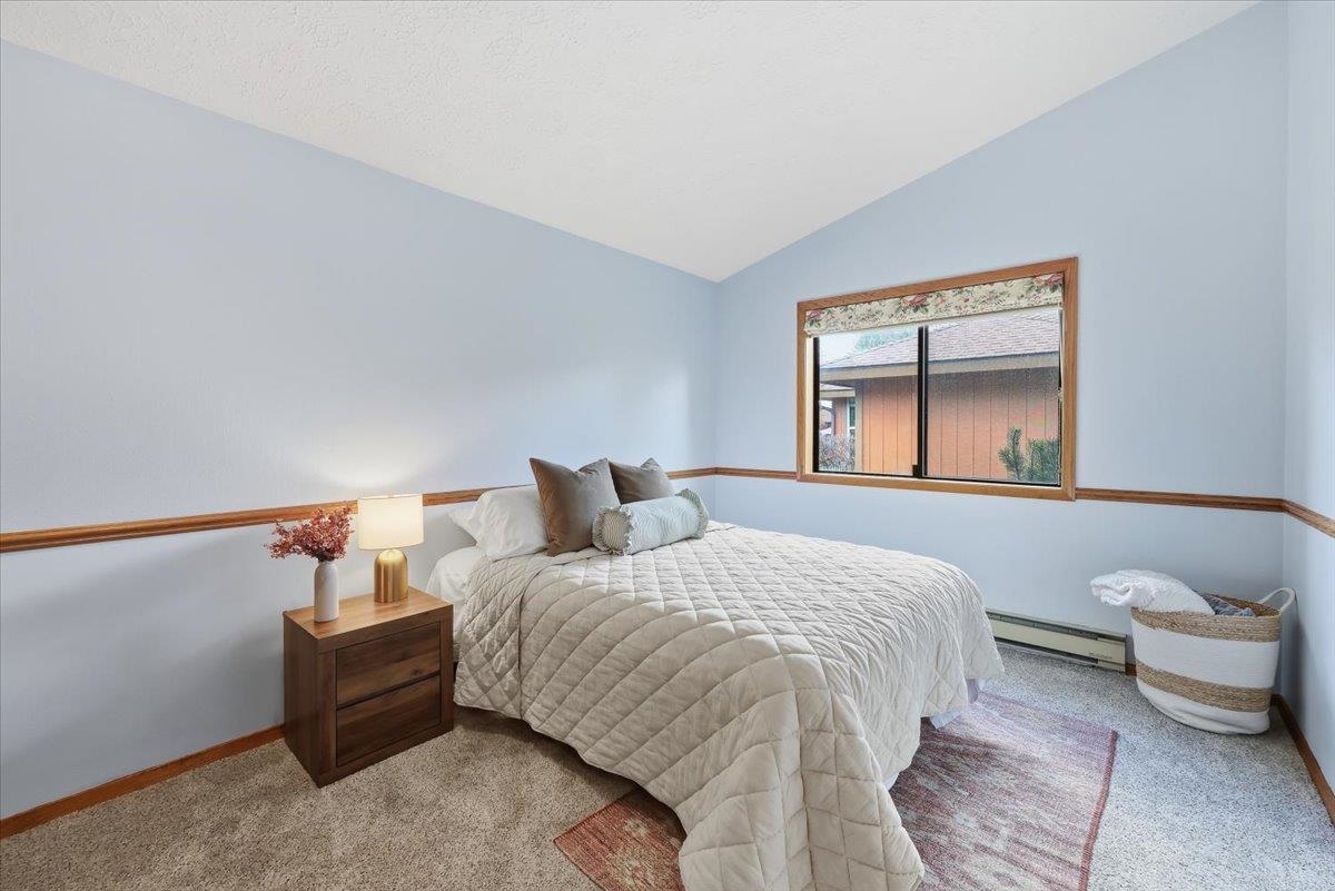 5320 W Woodview Ct - Photo 16