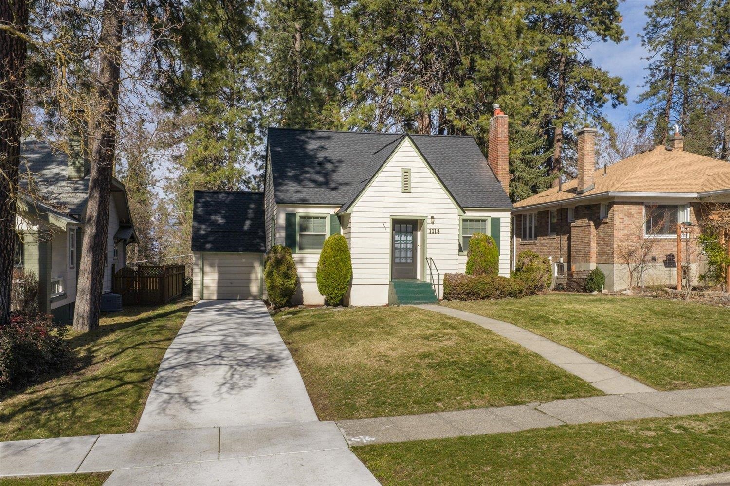 1118 W 18th Ave - Photo 1