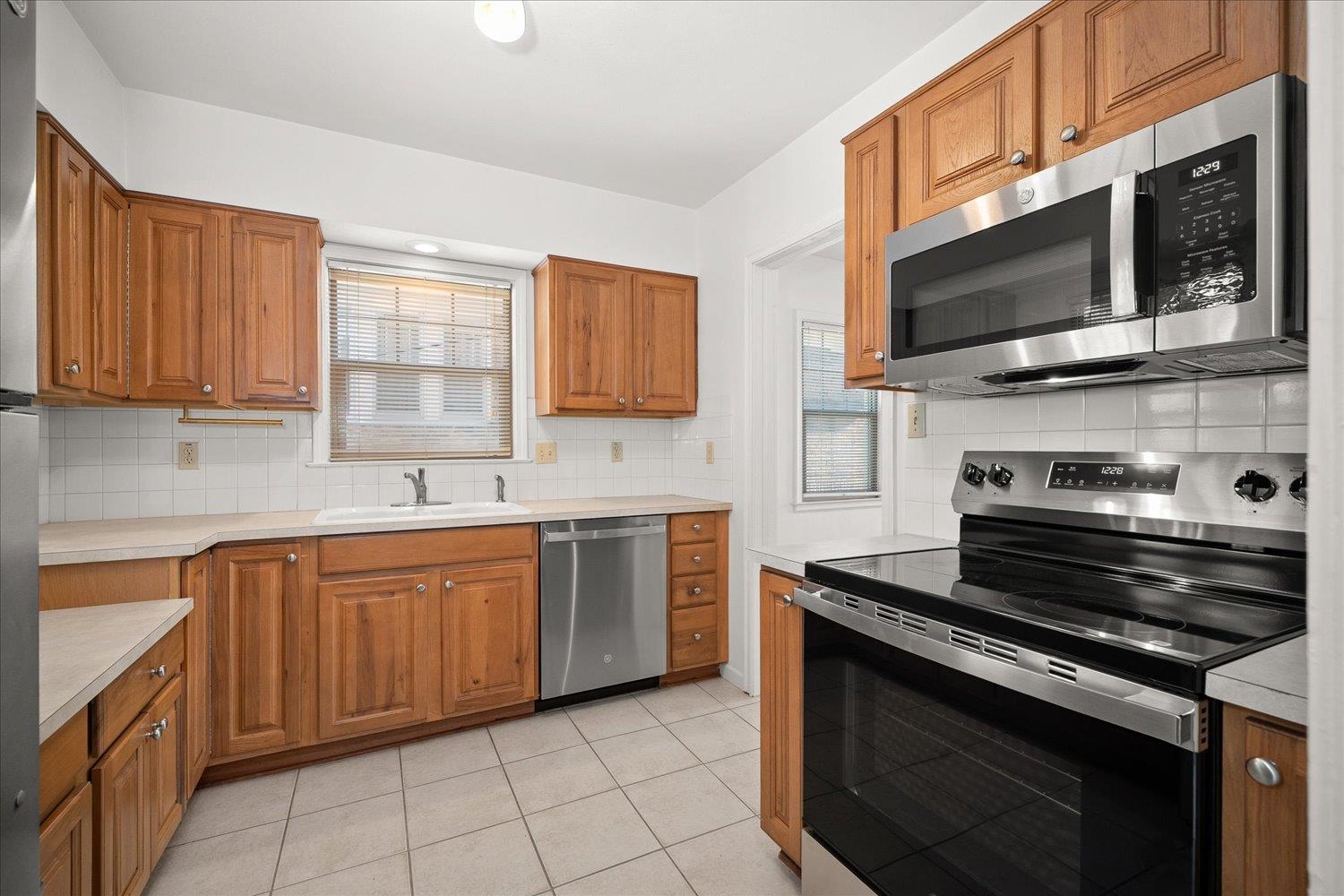 1118 W 18th Ave - Photo 8