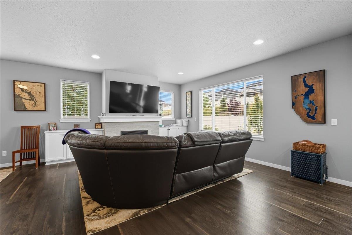 24673 E Blue Ridge Ave - Photo 11