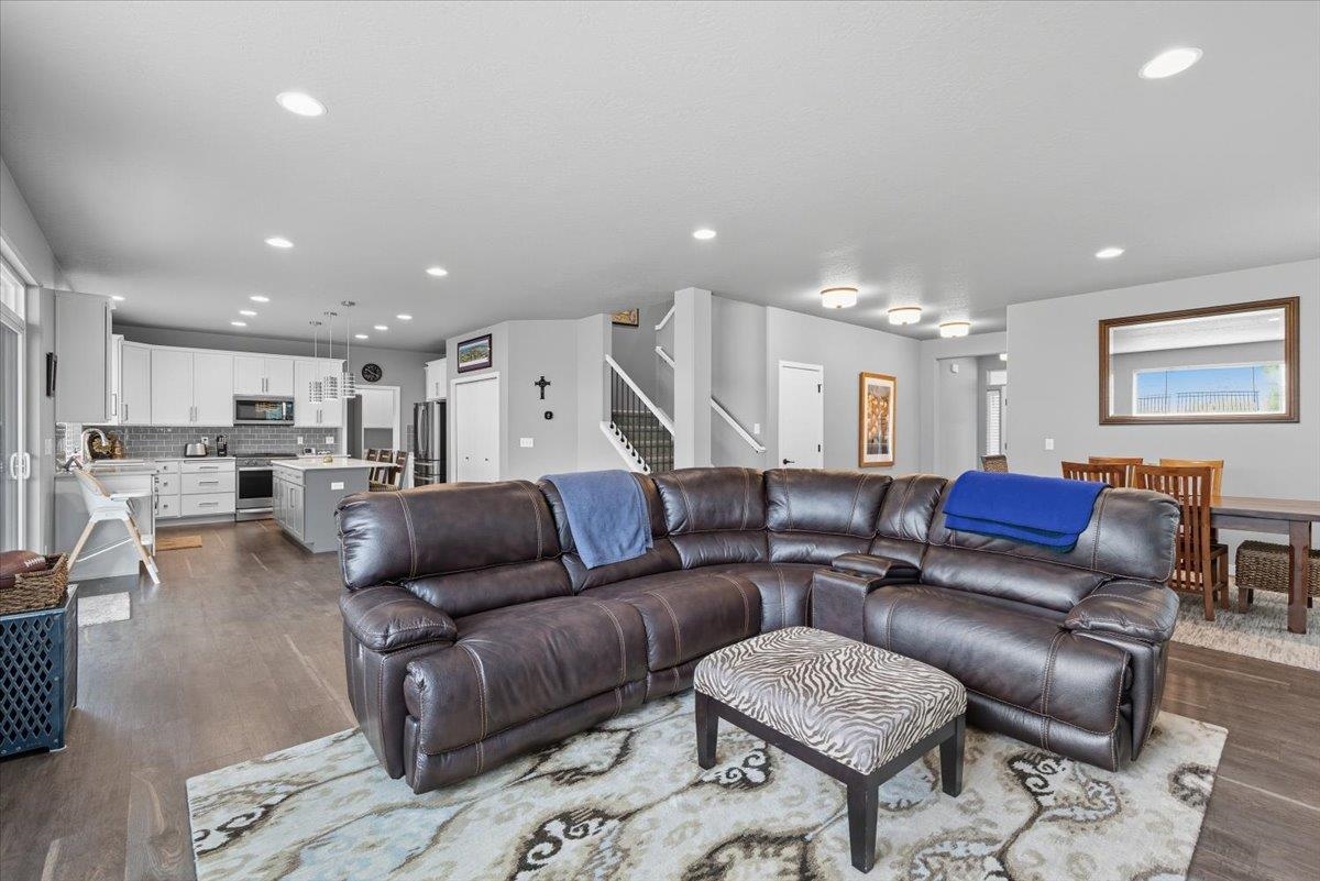 24673 E Blue Ridge Ave - Photo 13