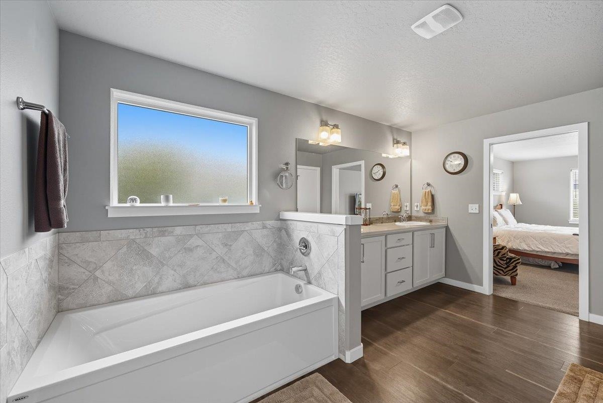 24673 E Blue Ridge Ave - Photo 23