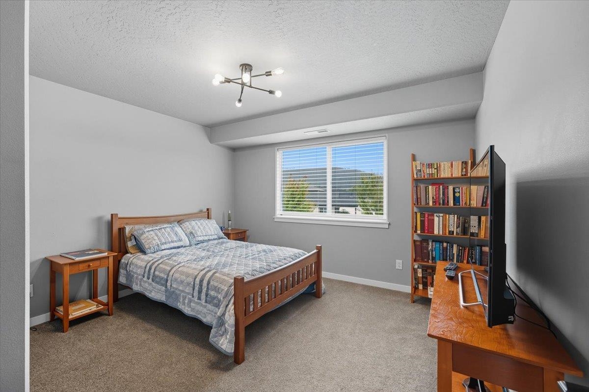 24673 E Blue Ridge Ave - Photo 26