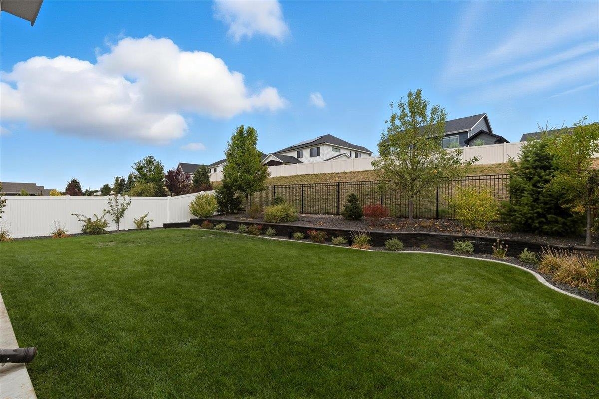 24673 E Blue Ridge Ave - Photo 35