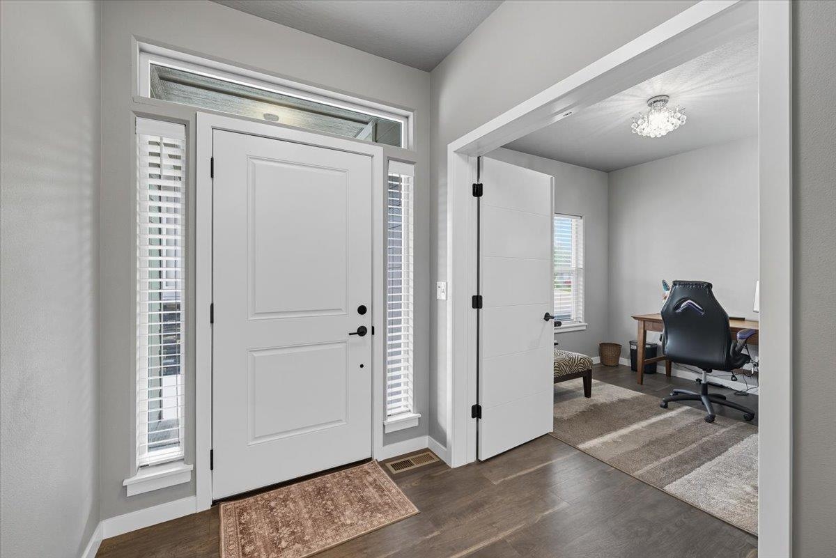 24673 E Blue Ridge Ave - Photo 5