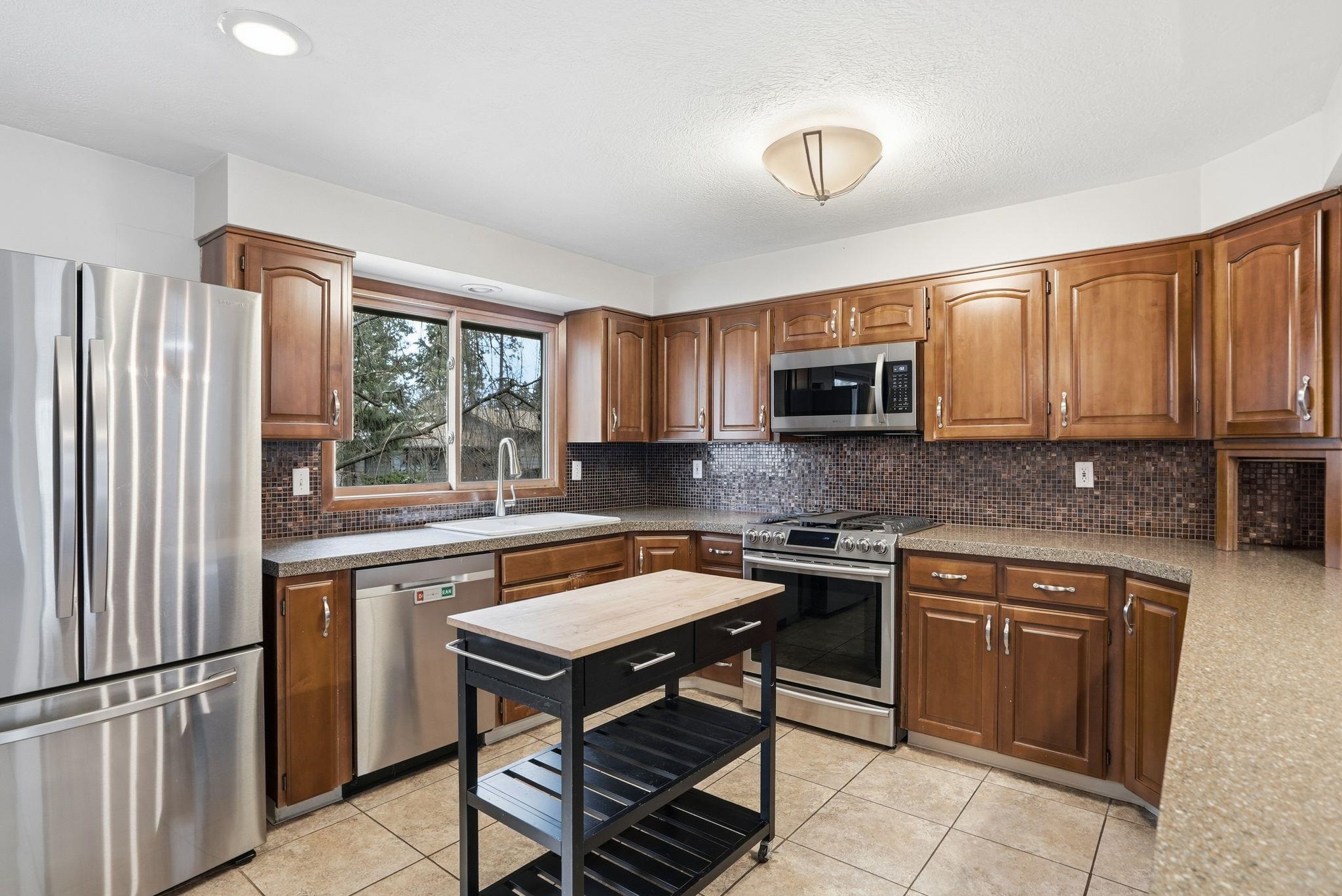 2614 E 39th Ave - Photo 18