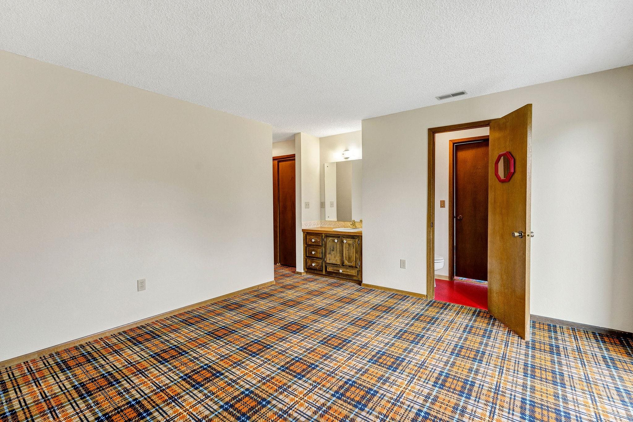23626 N Perry Rd - Photo 32