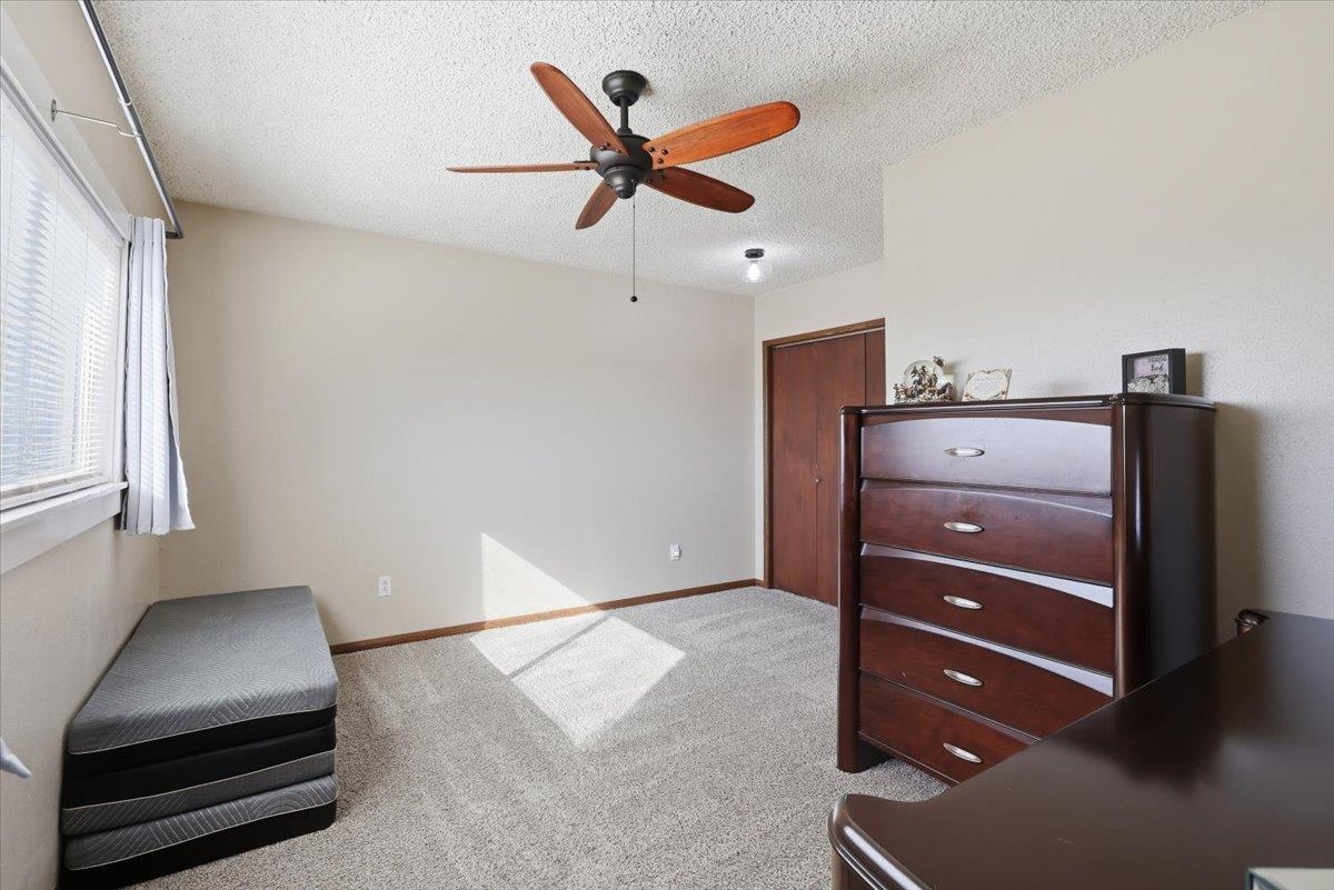 6024 S Craig Rd - Photo 18