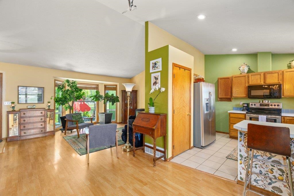 23823 E Garland Ave - Photo 18