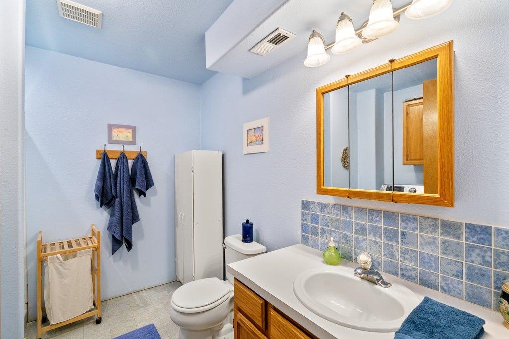 23823 E Garland Ave - Photo 26