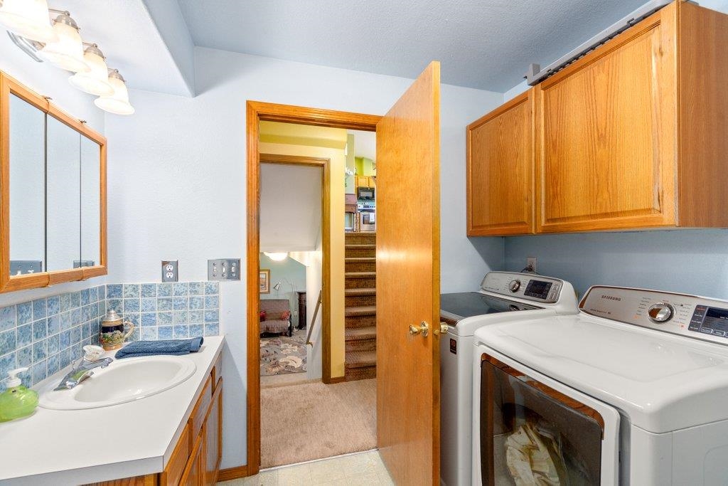 23823 E Garland Ave - Photo 27
