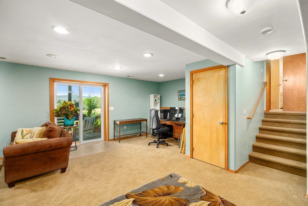 23823 E Garland Ave - Photo 32
