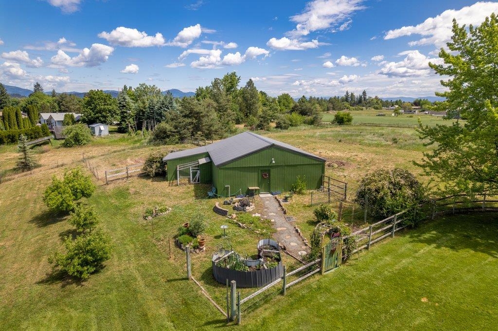 23823 E Garland Ave - Photo 39