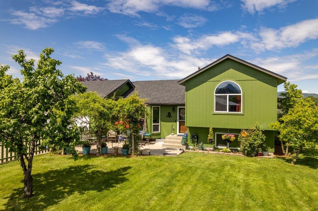 23823 E Garland Ave - Photo 8