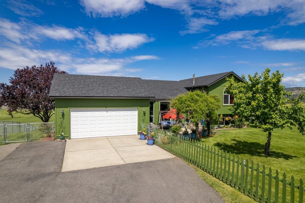 23823 E Garland Ave - Photo 9