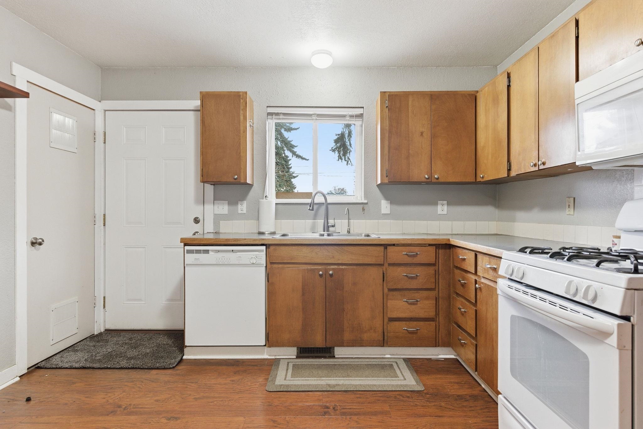 3919 N Washington St - Photo 8