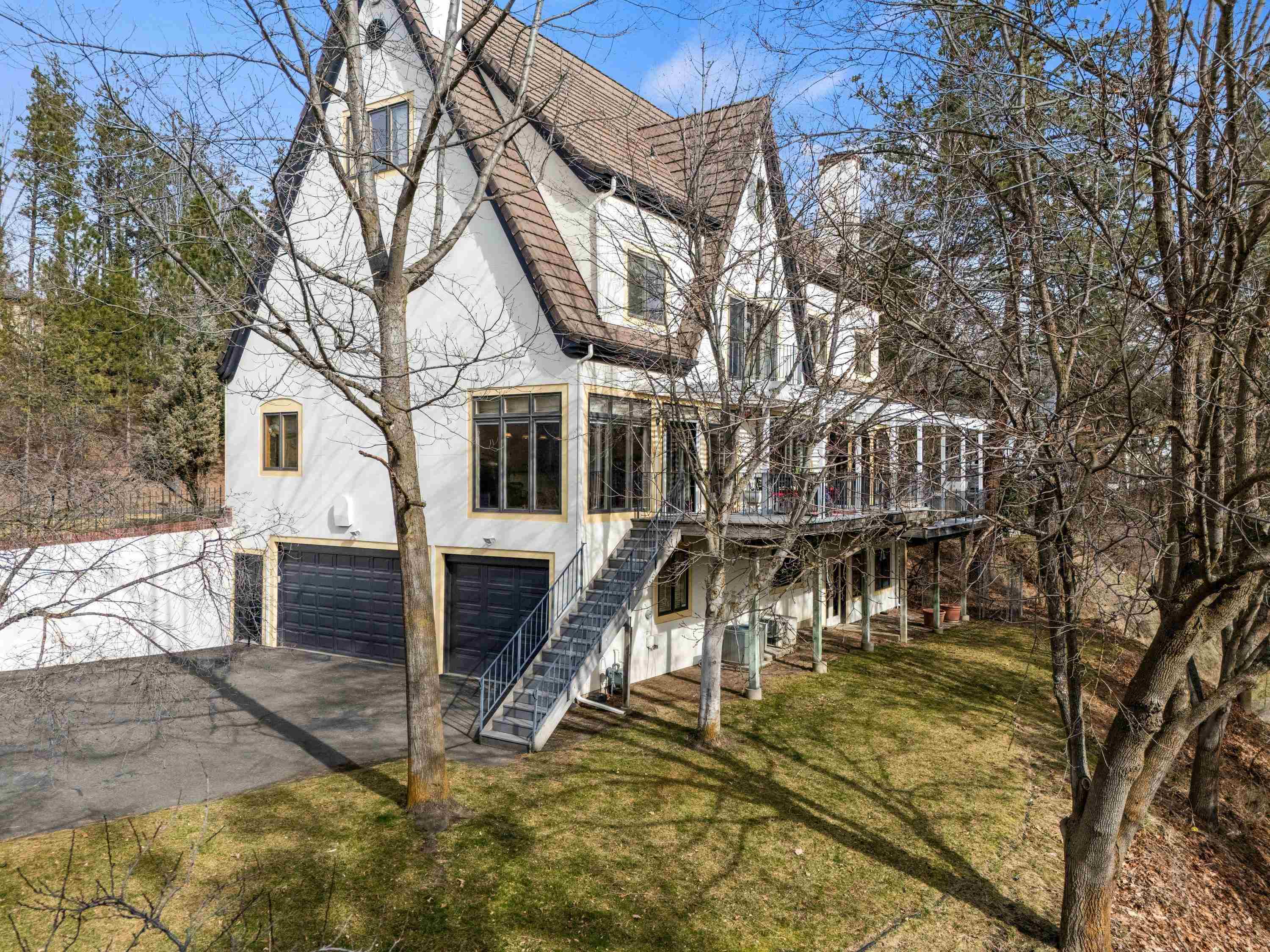 1525 E Westminster Ln - Photo 43