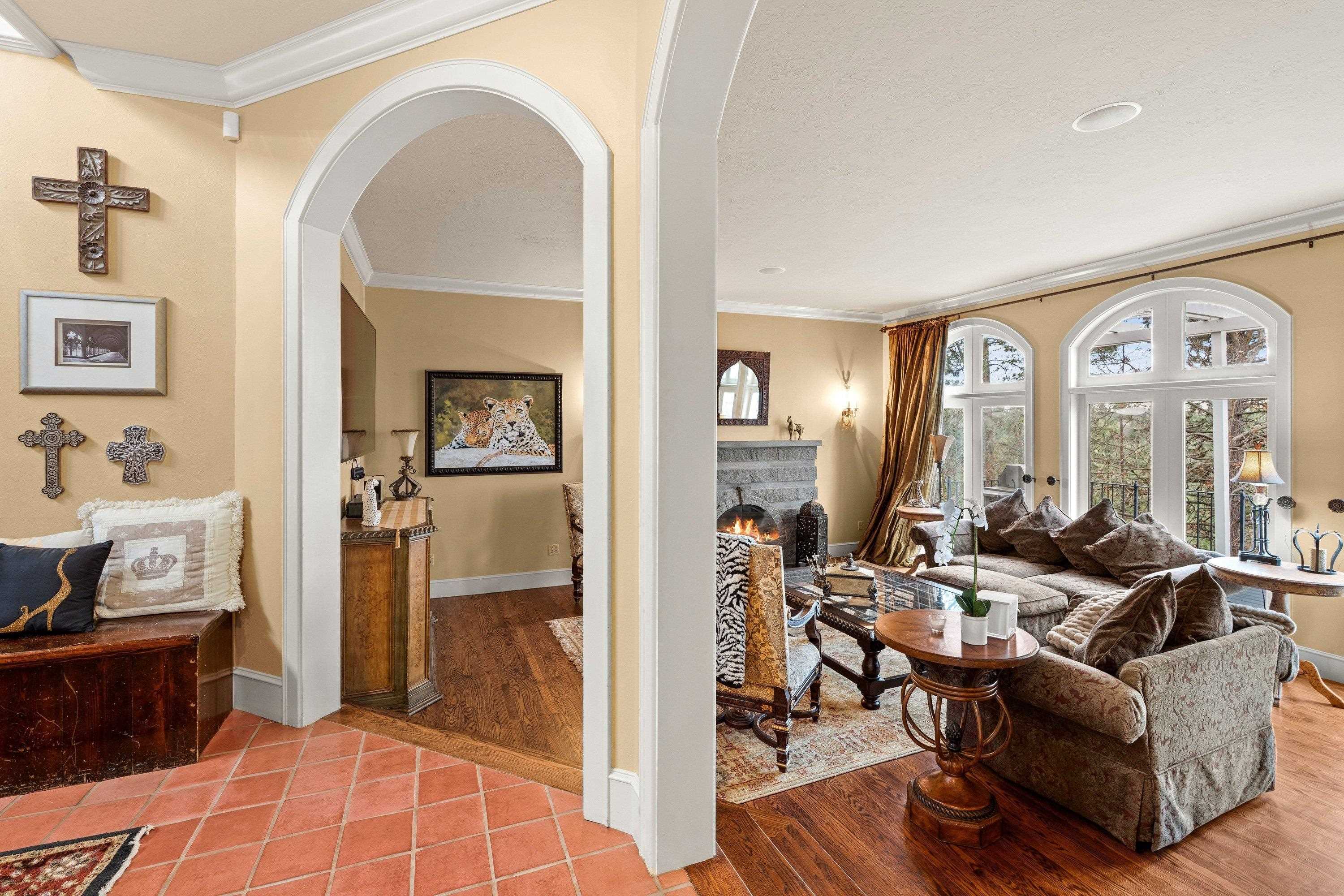 1525 E Westminster Ln - Photo 6