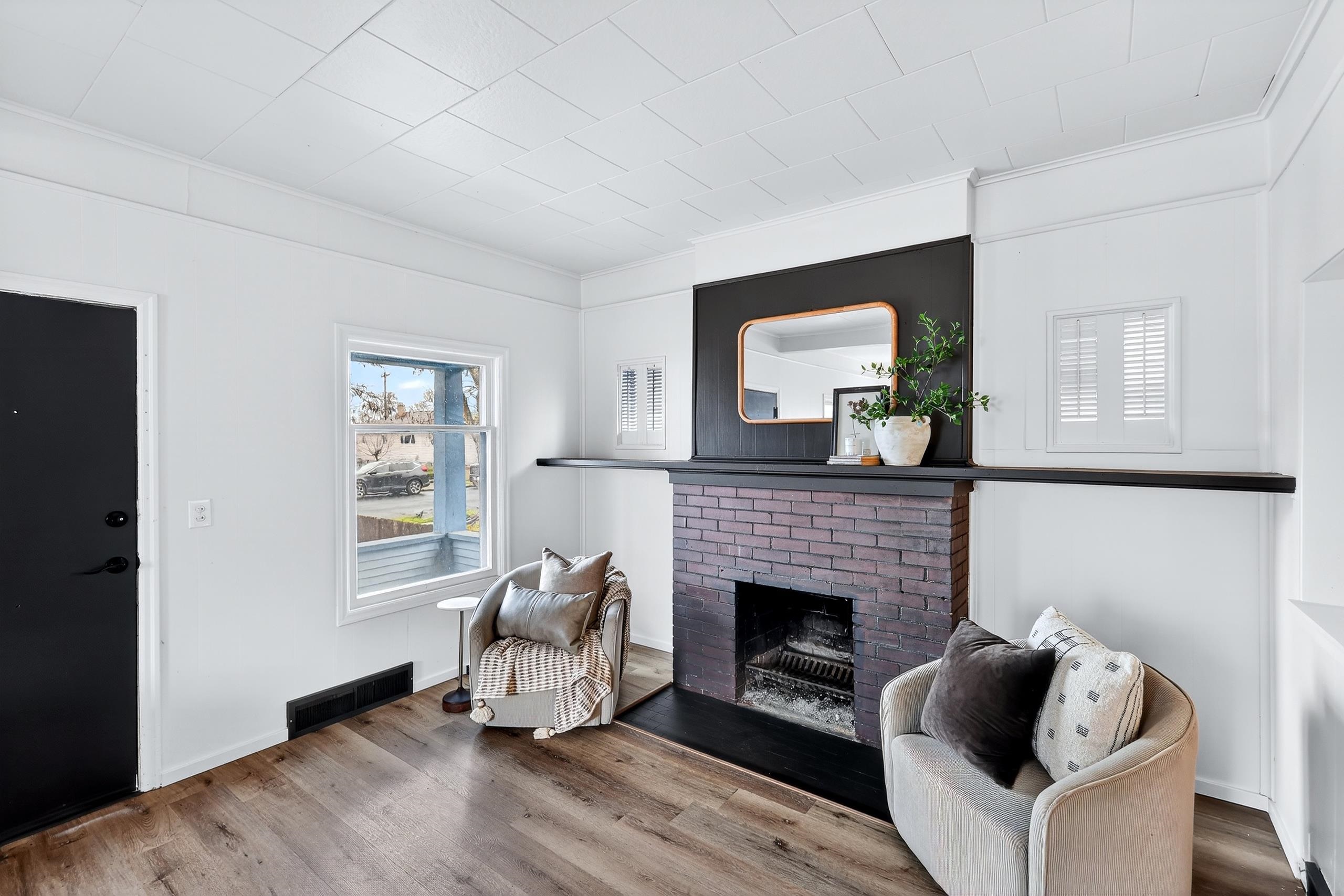 2311 E Sanson Ave - Photo 13