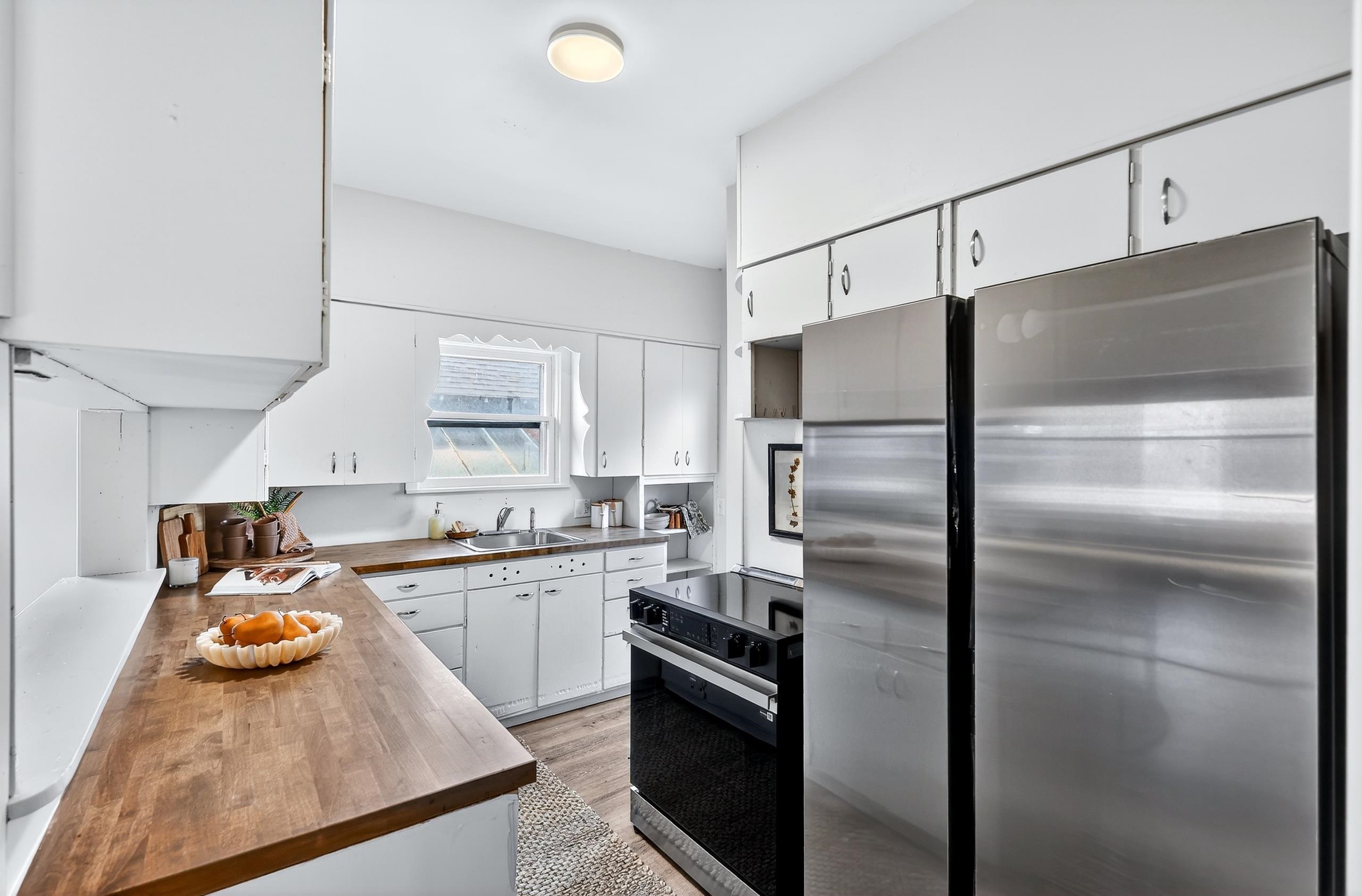 2311 E Sanson Ave - Photo 18