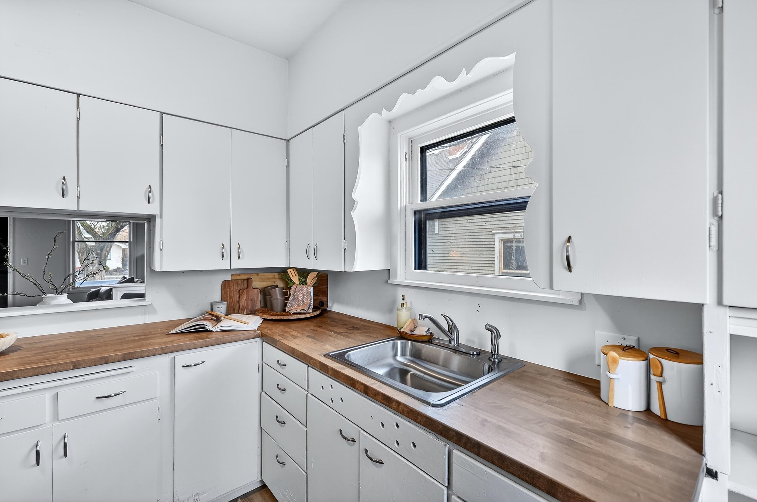 2311 E Sanson Ave - Photo 19