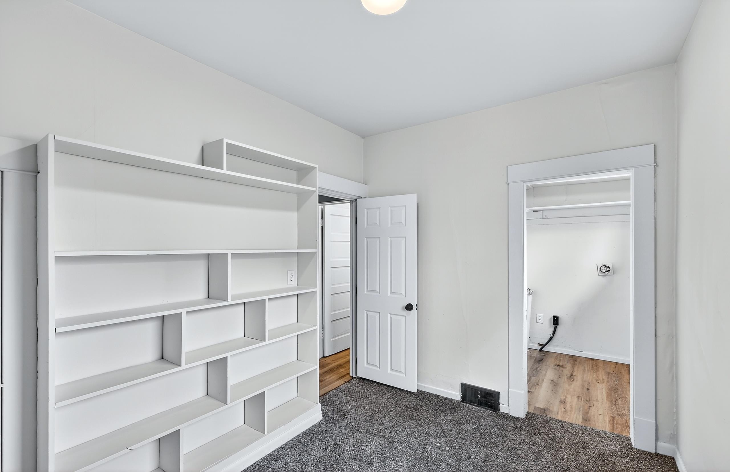 2311 E Sanson Ave - Photo 25