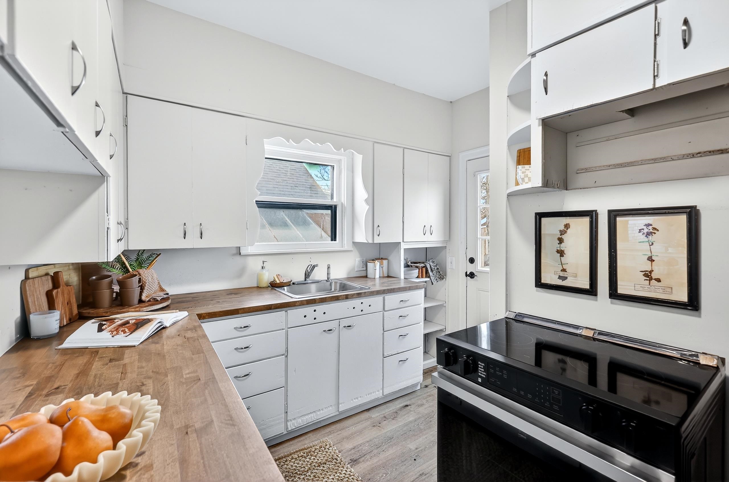 2311 E Sanson Ave - Photo 4