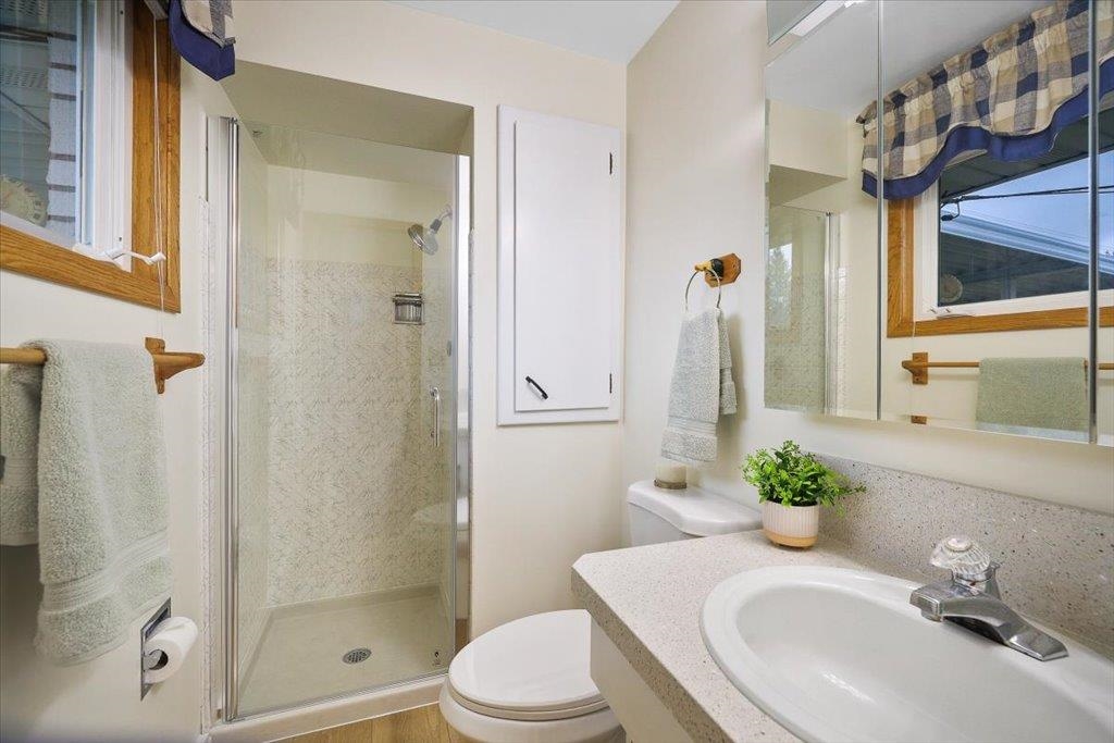 619 W Tieton St - Photo 16