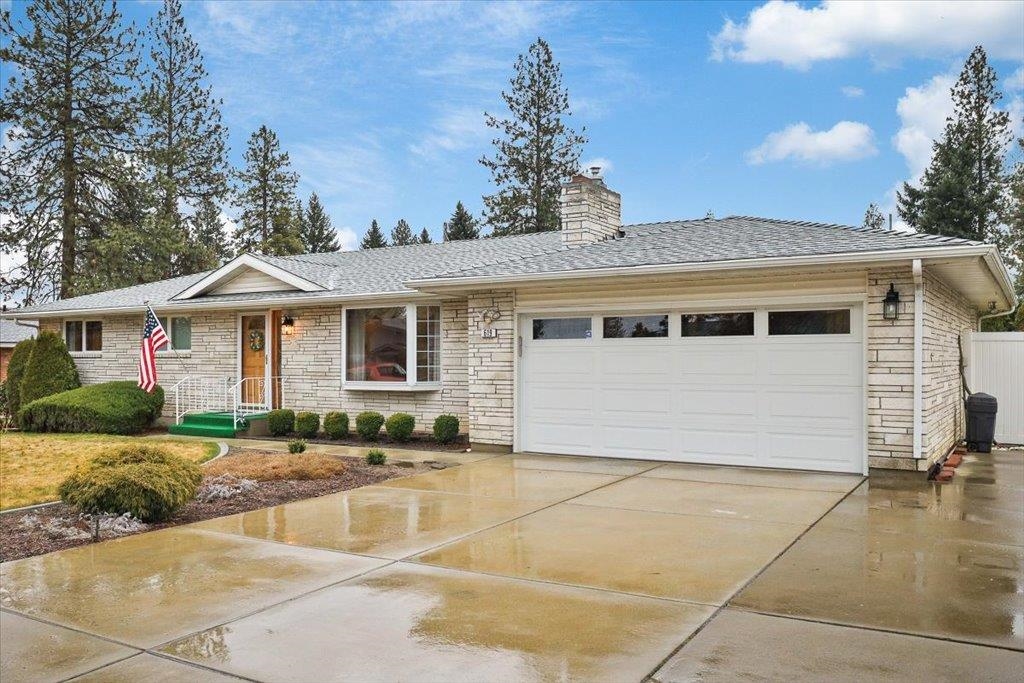 619 W Tieton St - Photo 3