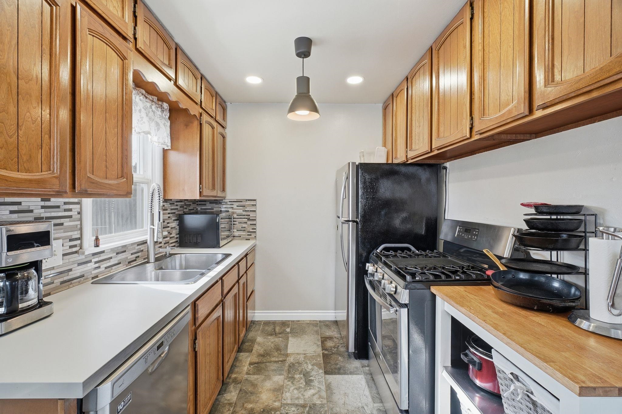 3304 E 21st Ave - Photo 8