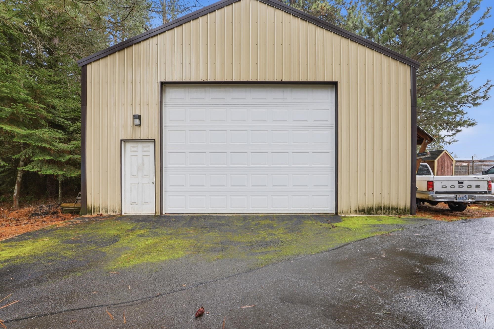 4851 Whittier Rd - Photo 24