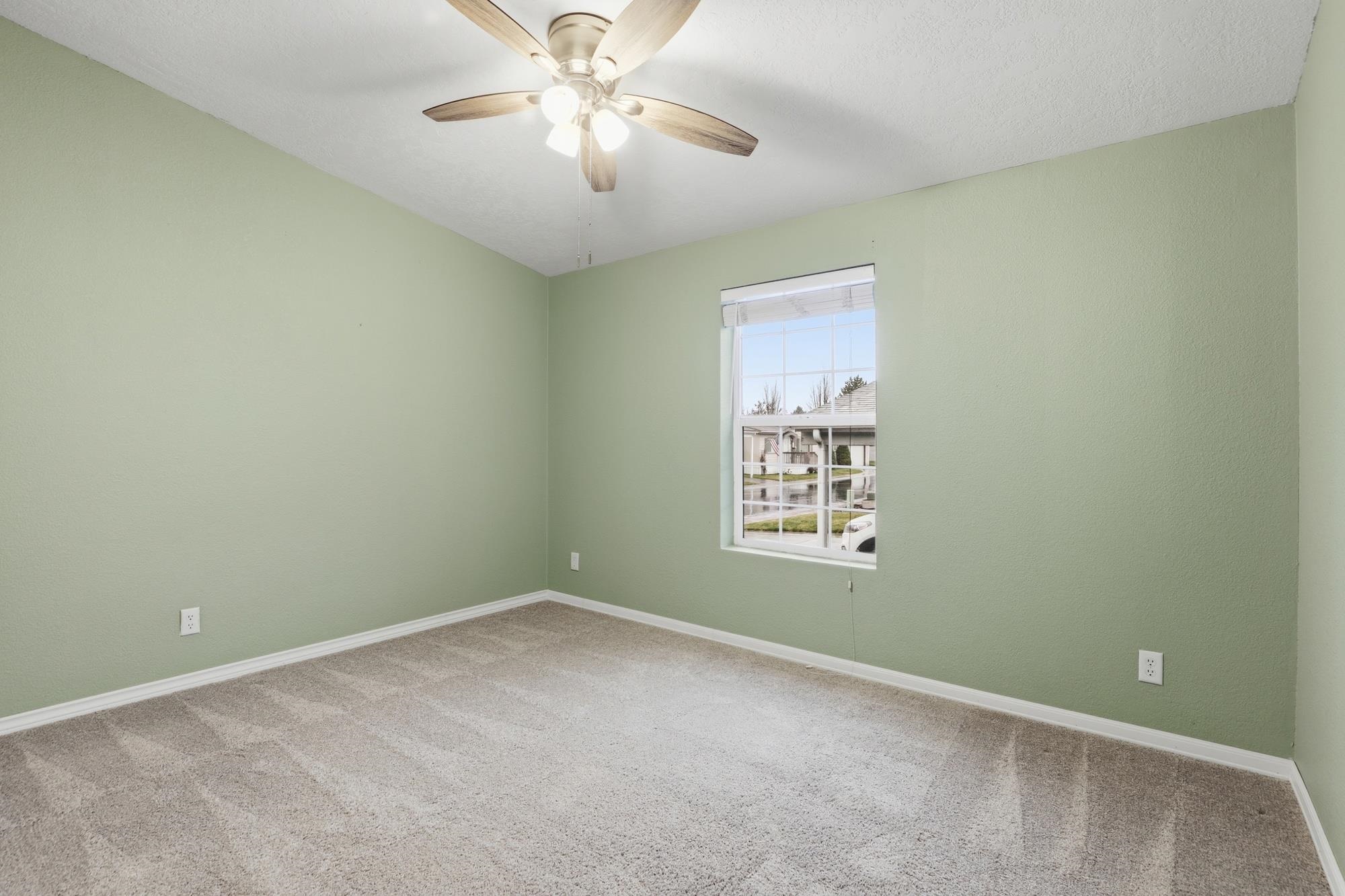 11303 E Jackson Ave - Photo 17