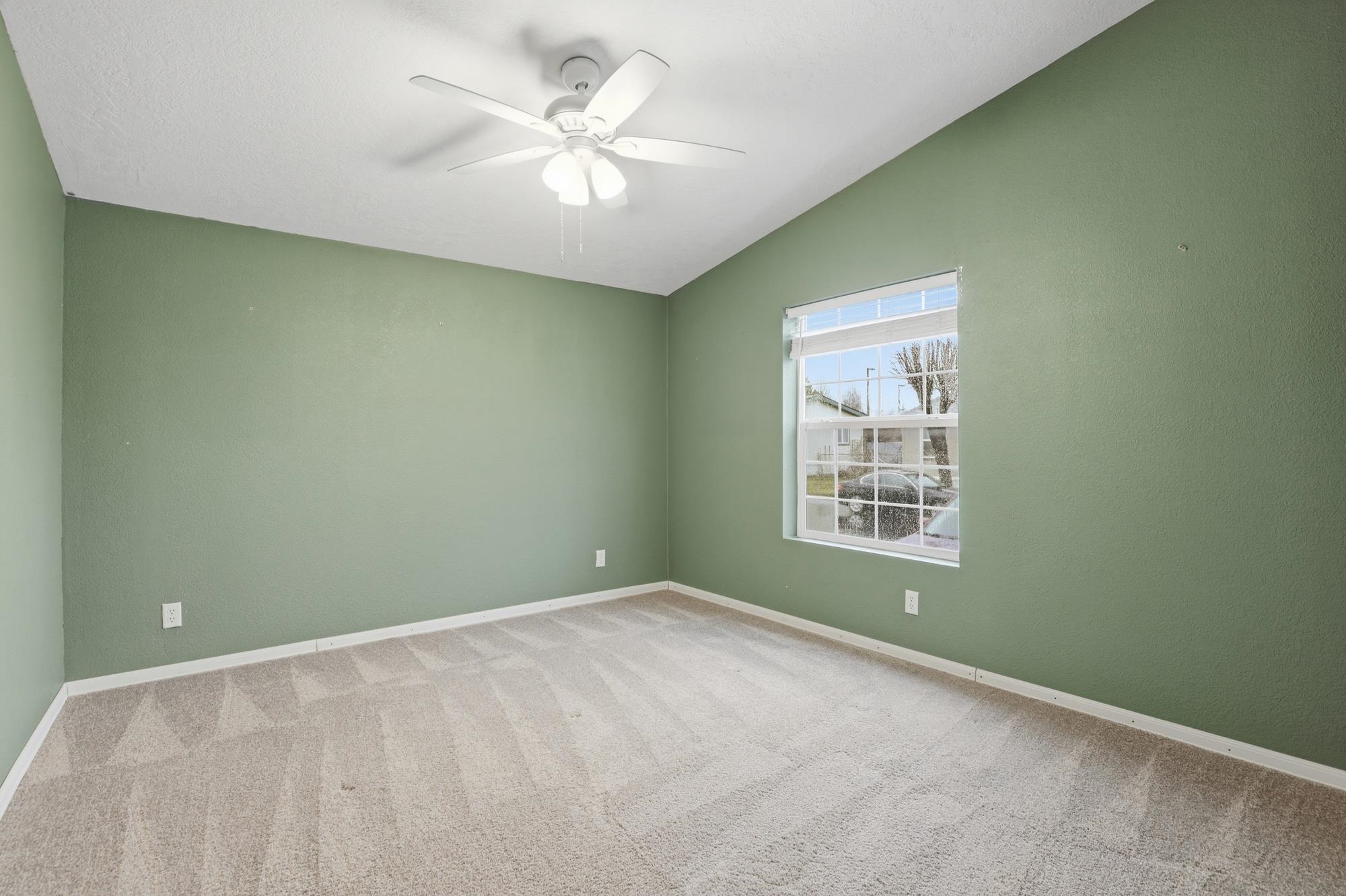 11303 E Jackson Ave - Photo 19