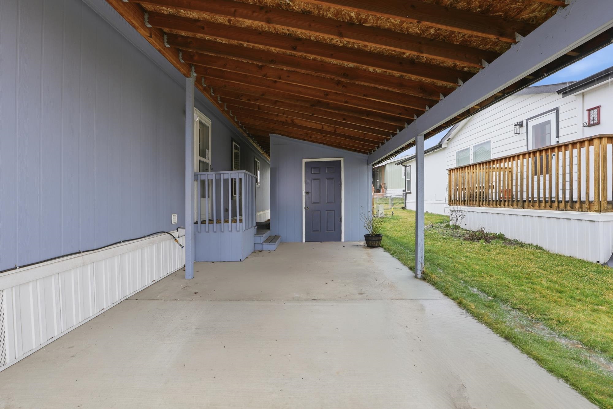 11303 E Jackson Ave - Photo 22
