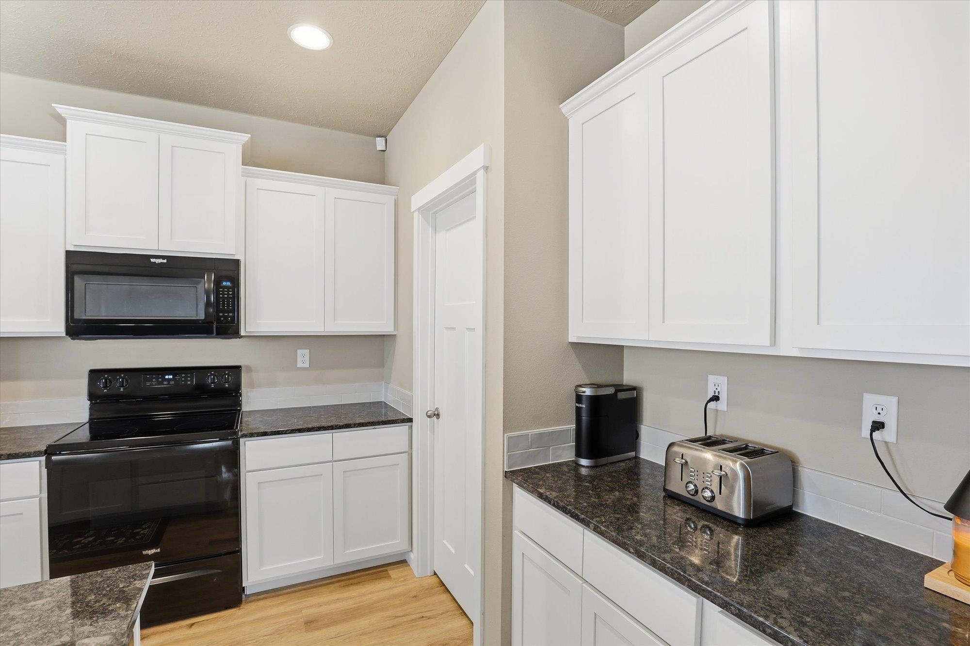 16721 N Dakota Ln - Photo 14