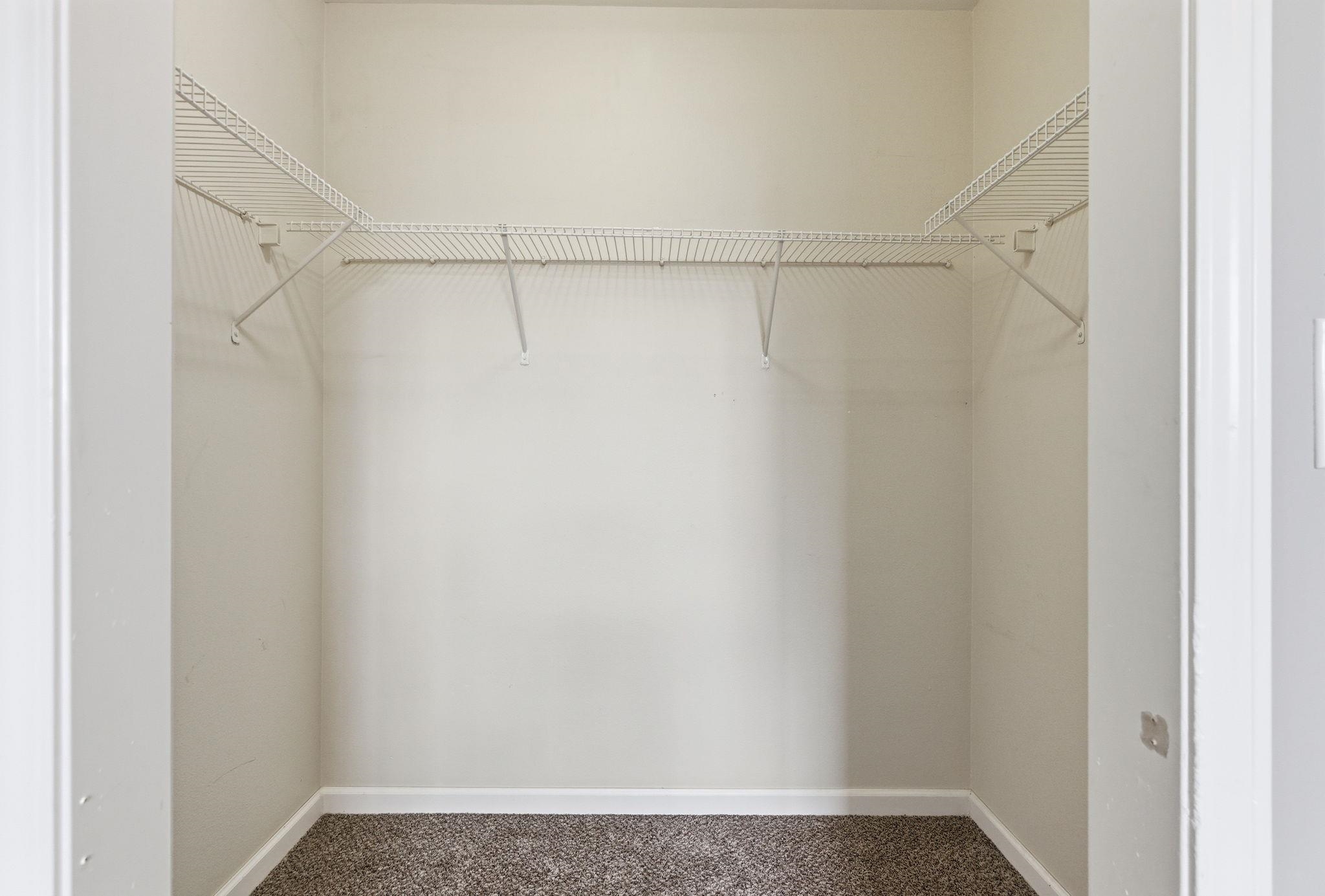 923 E WALTON Ave - Photo 17
