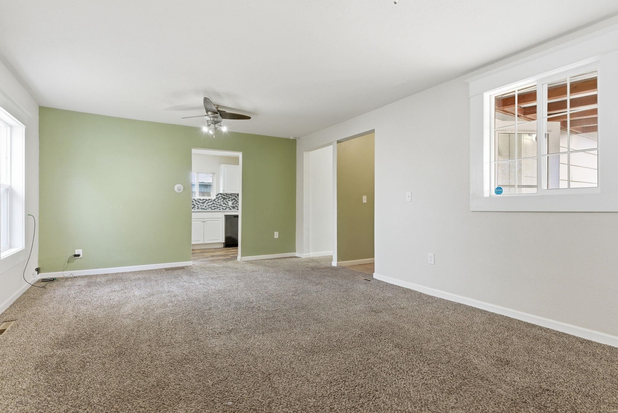 923 E WALTON Ave - Photo 22